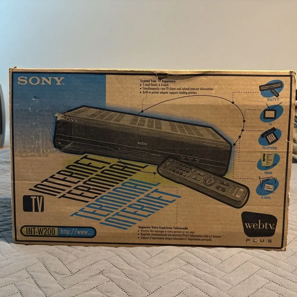 Sony 1998 Vintage WebTV Plus Internet Terminal INT-W200